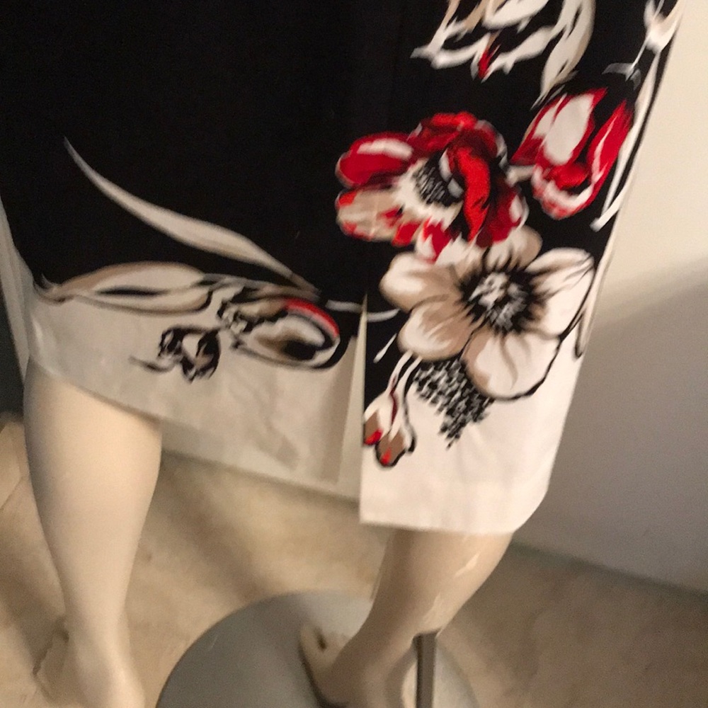 Skirt - Picture 4 of 6